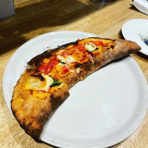 ACCENTOのカルツォーネ