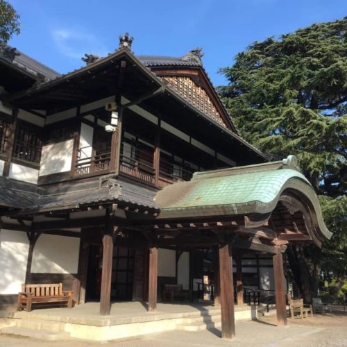 栗林公園商工奨励館