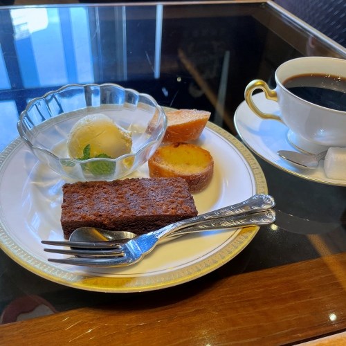 丸福珈琲店の焼き菓子