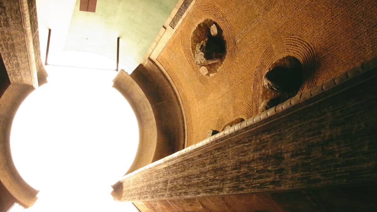 奈義町現代美術館