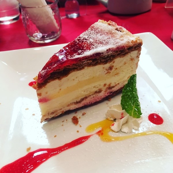 細見美術館のカフェのケーキ